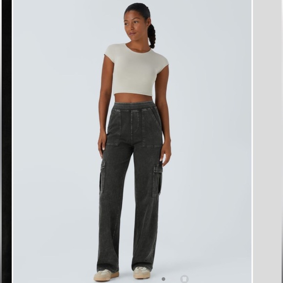 HALARA Black Cargo Pants - Picture 14 of 15